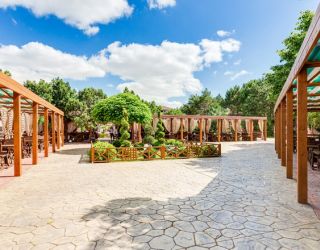 Семейный курортный отель "Славянка" / "Slavyanka Ultra all inclusive hotel"